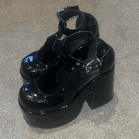 Demonia Shoes - Maryjane demonia heels